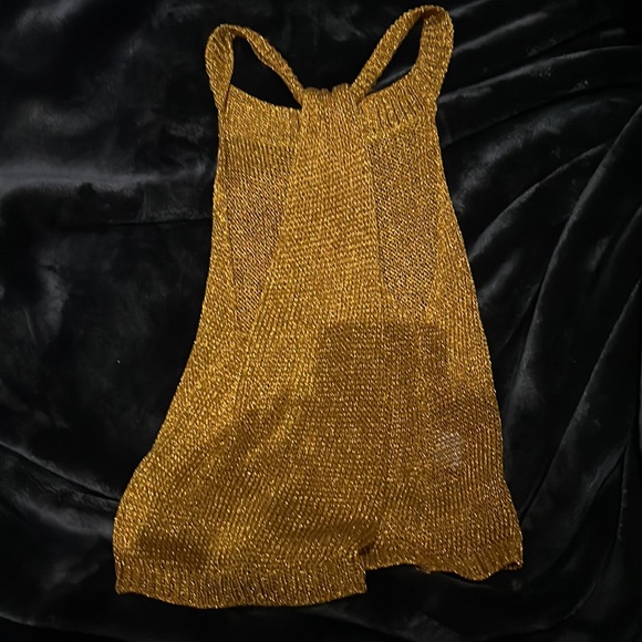 Revolve X Superdown - Picture 5 of 6